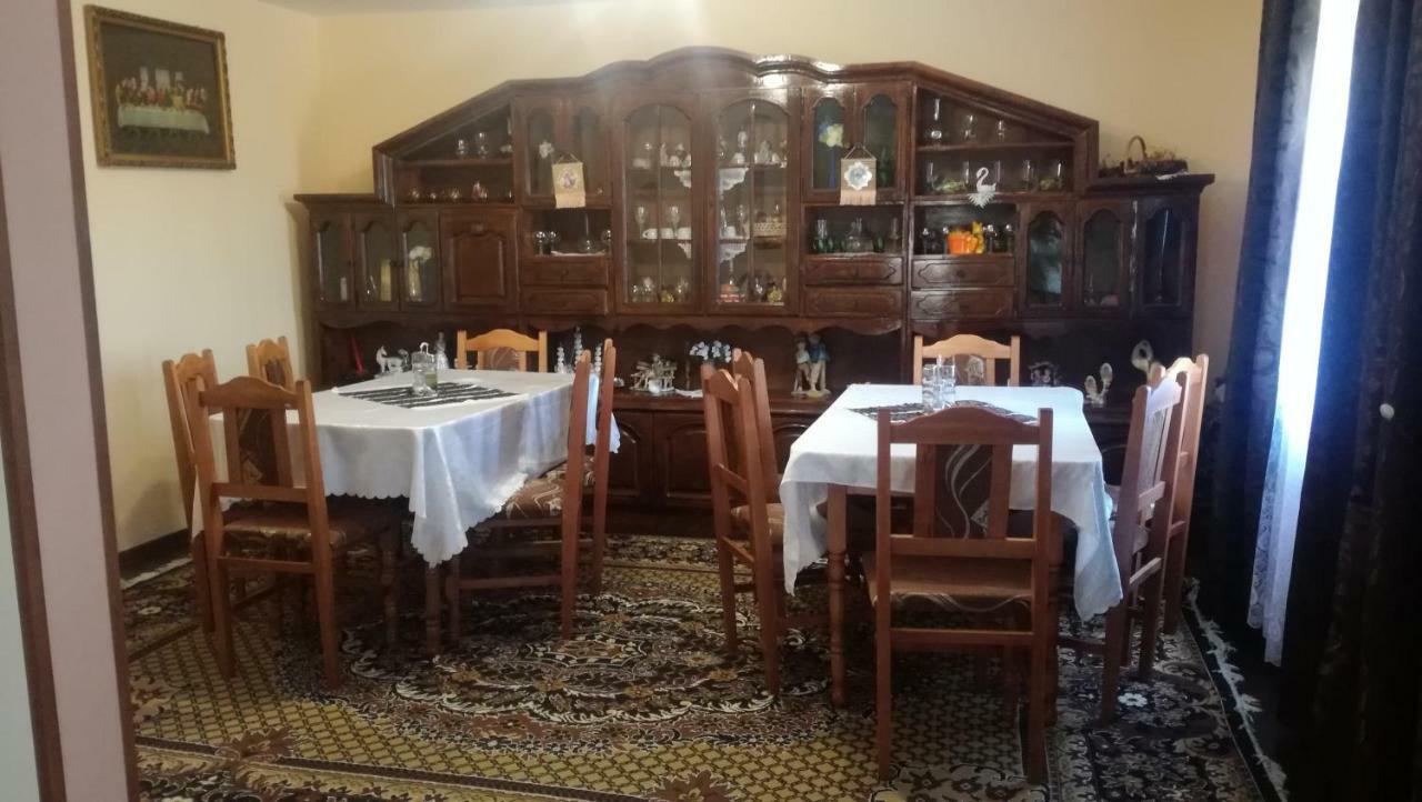 Casa Ionescu Hotel Sadova  Luaran gambar